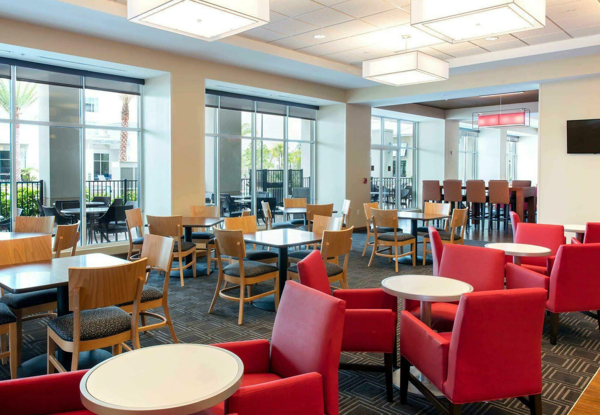 Towneplace Suites Orlando At Flamingo Crossings Town Center/Western Entrance Bay Lake Kültér fotó