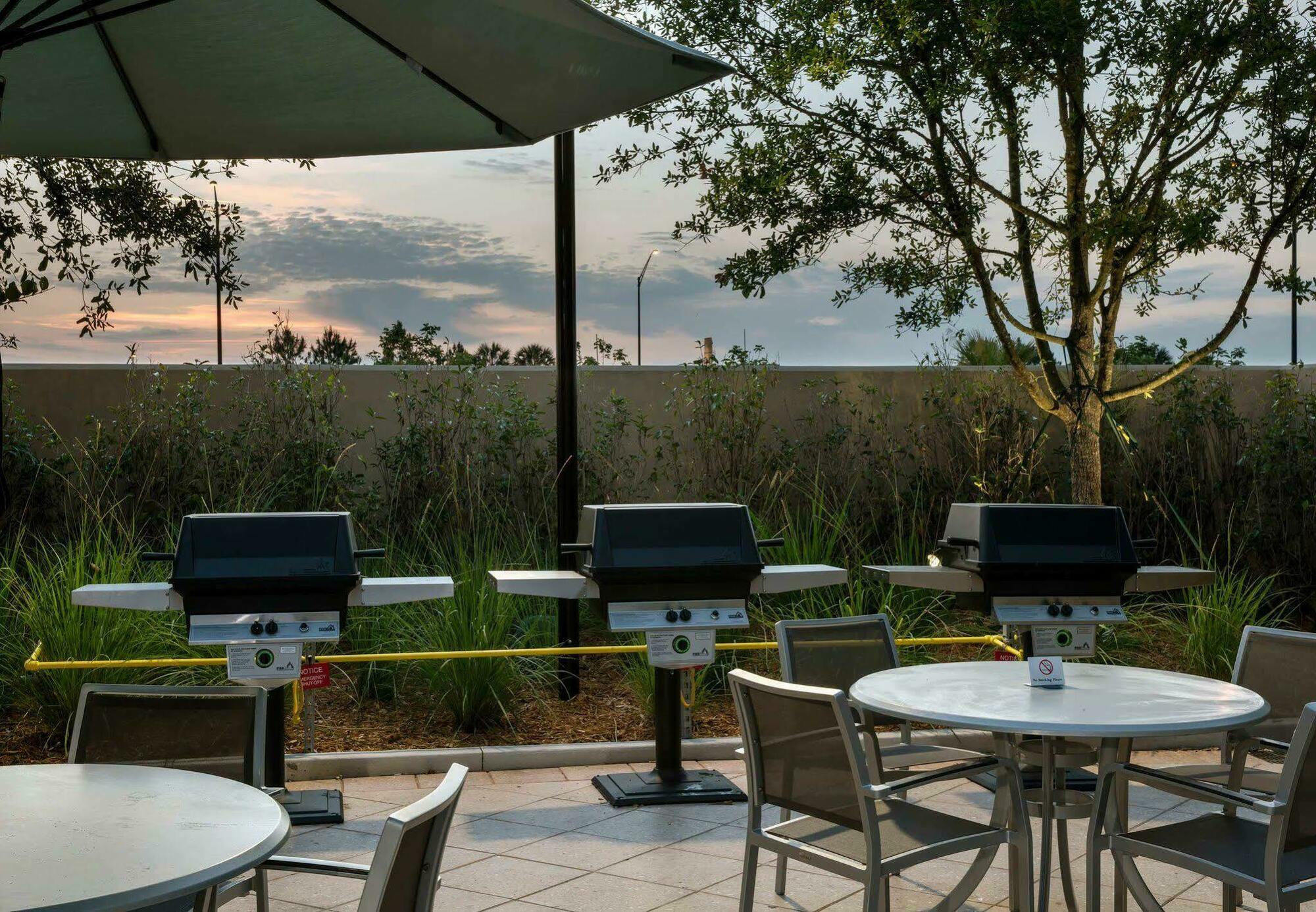 Towneplace Suites Orlando At Flamingo Crossings Town Center/Western Entrance Bay Lake Kültér fotó